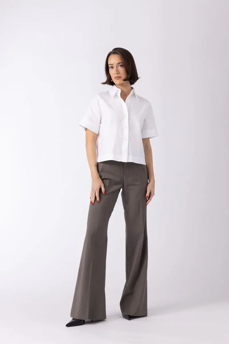Coffs Blouse - Short white shirt in ivory