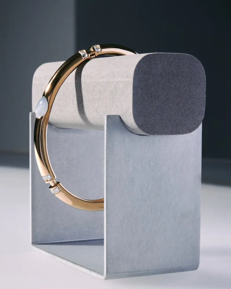Floating Link Bangle Bracelet